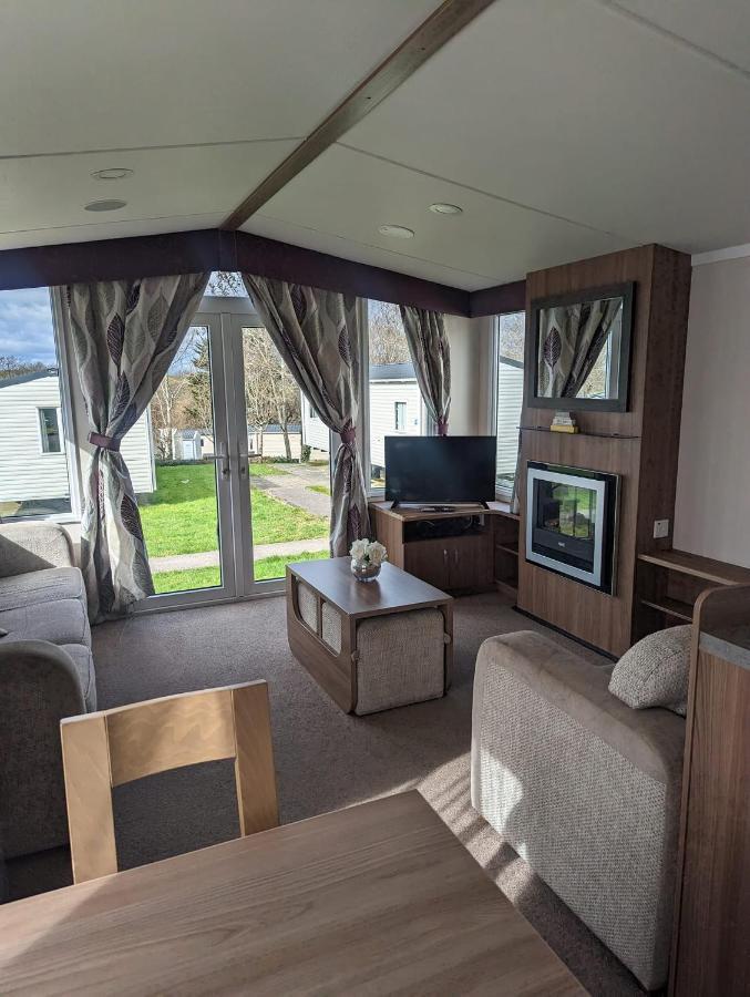 Swift Holidays At Combe Haven Holiday Park ヘイスティングス エクステリア 写真