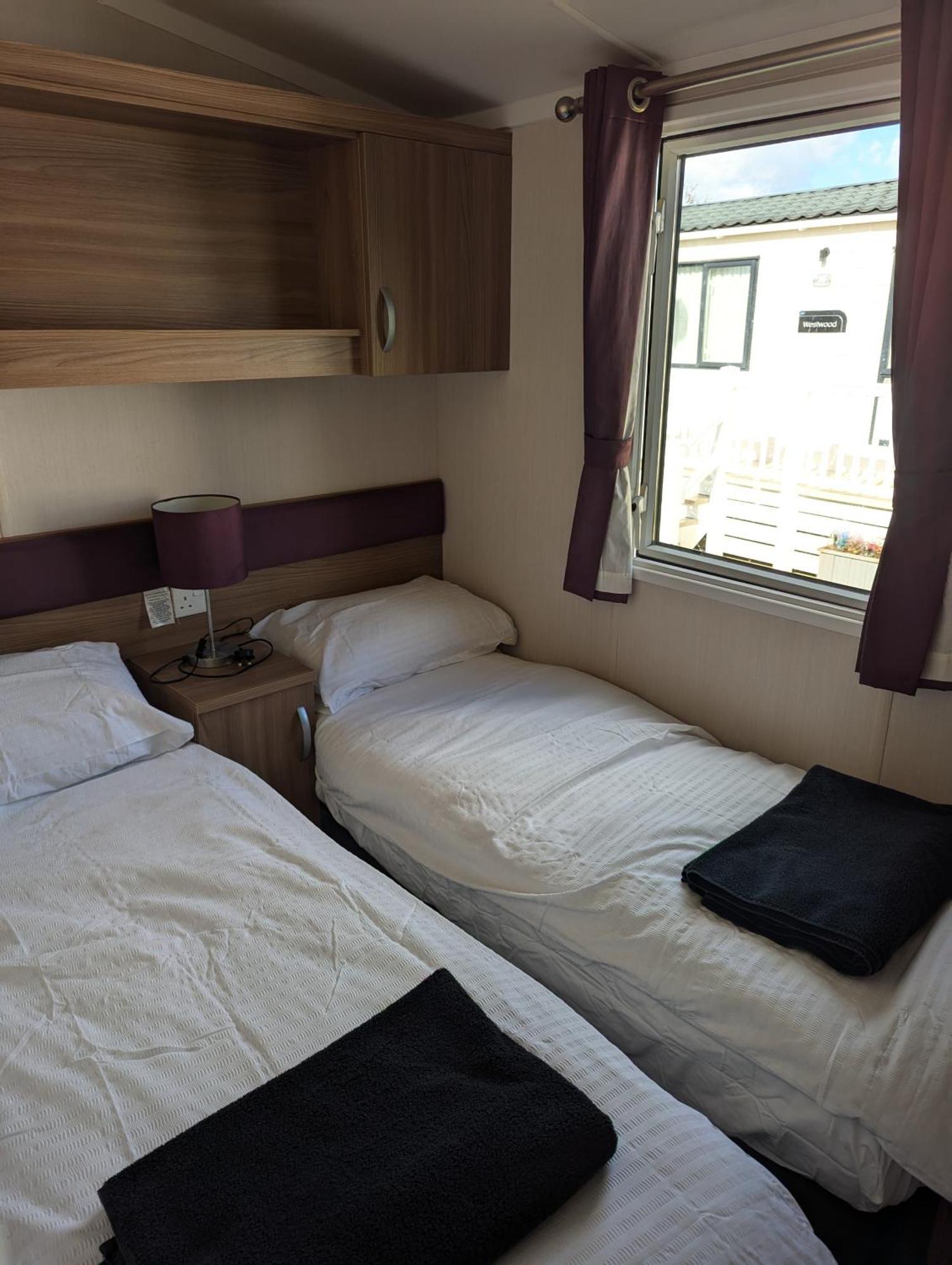 Swift Holidays At Combe Haven Holiday Park ヘイスティングス エクステリア 写真